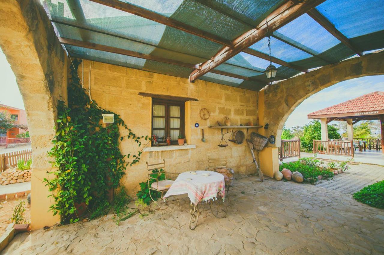 Castle Karpasia Guest House Authentic Atmosphere ! Rizokarpaso Экстерьер фото