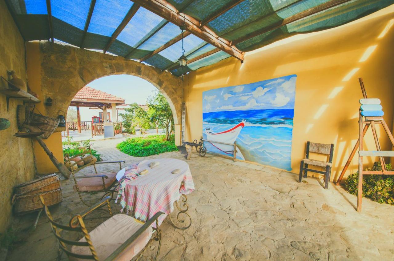 Castle Karpasia Guest House Authentic Atmosphere ! Rizokarpaso Экстерьер фото